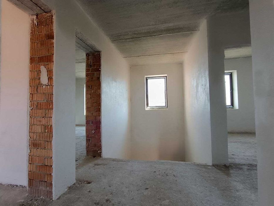 Дуплекс з гаражем у Вовчинцях, 140м2, та ділянкою 2,5сот.