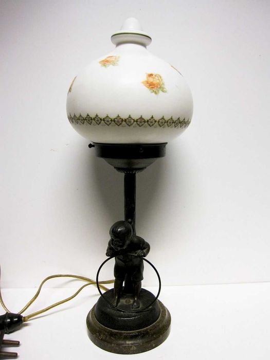 lindos raros antigos candeeiros de mesa figurativos em bronze-assin.