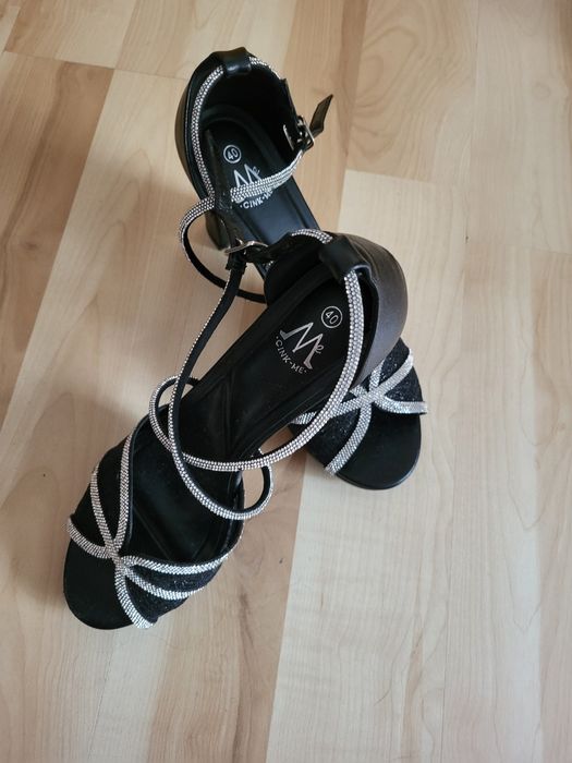 Buty  r 40 Cink me