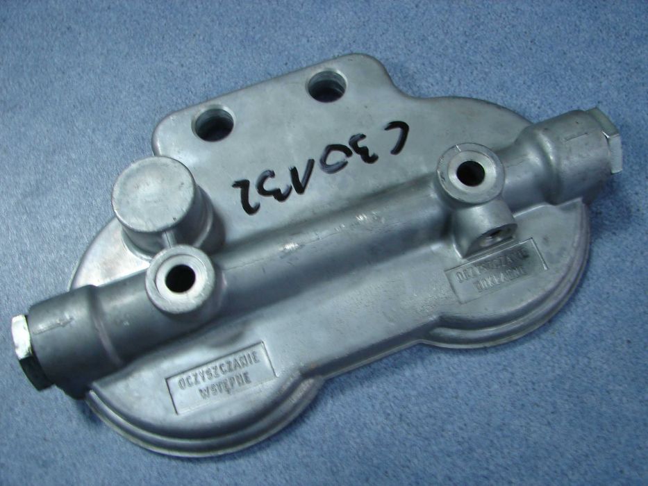 Pokrywa Filtrów paliwa c 330 ursus wyprzedaż F10-01-4 sędziszów