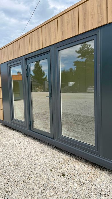 Pawilon z płyty warstwowej 6x3 dostępny od ręki producent Transport - Widok 4
