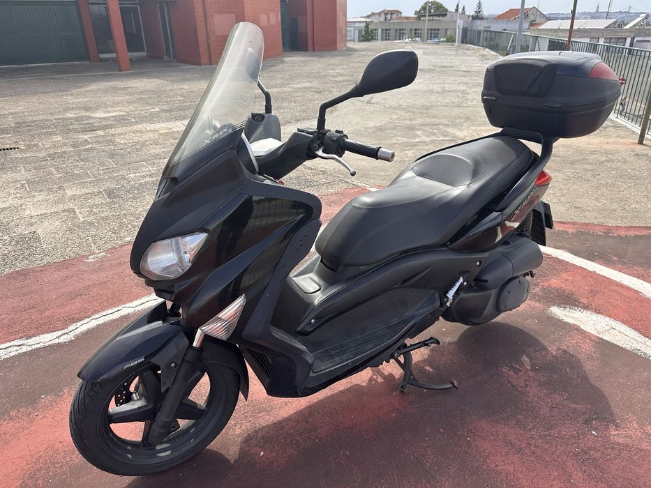 Yamaha X-Max 250 (2013)