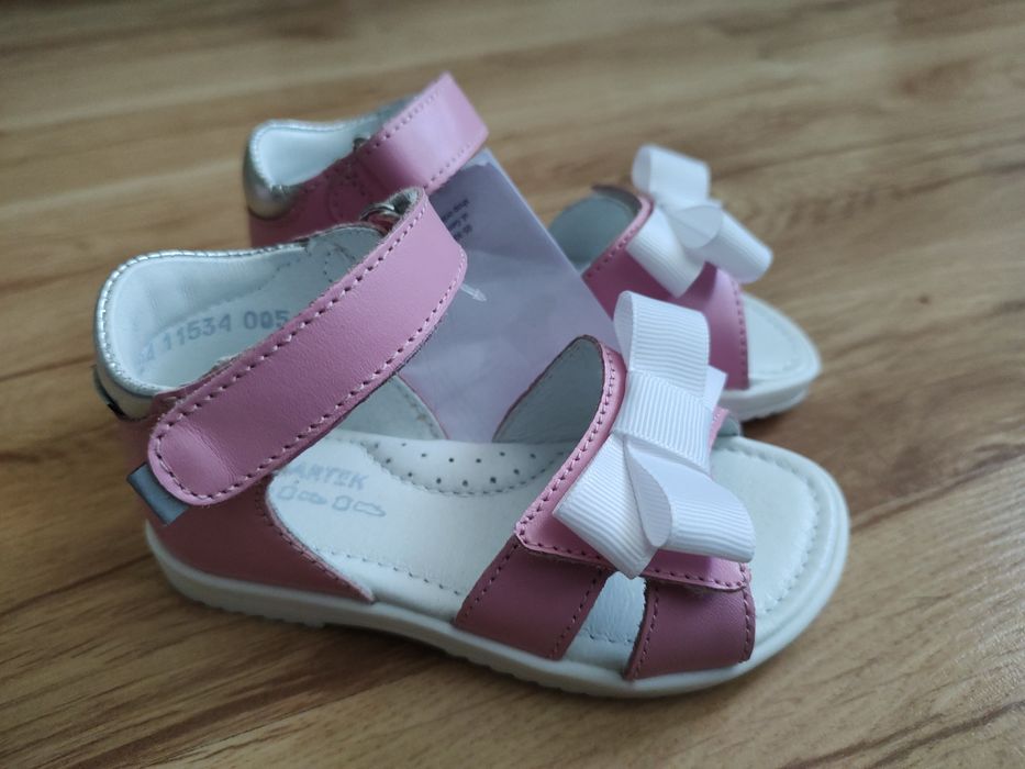 Sandały Bartek 21