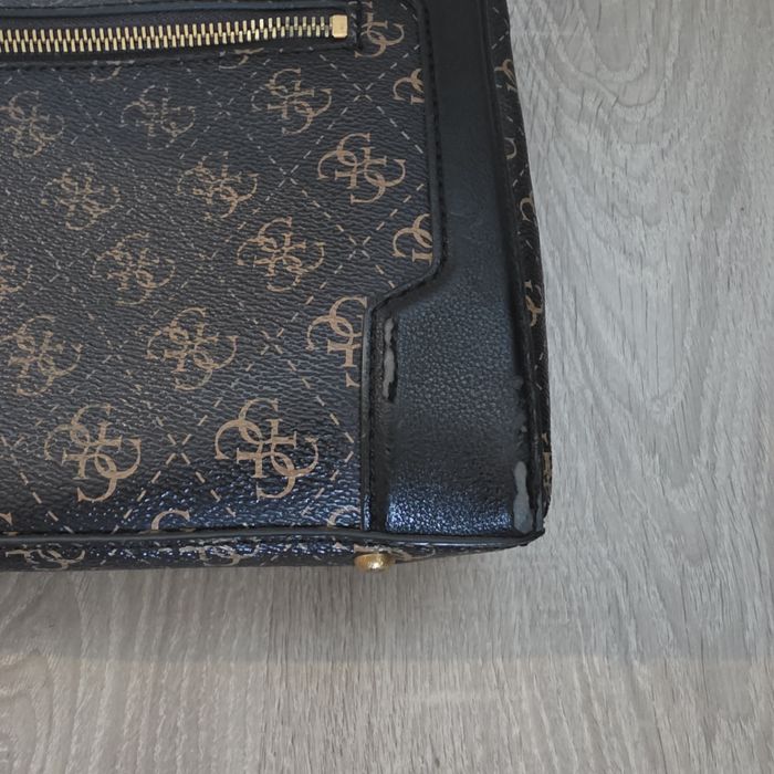 Damska torebka Guess