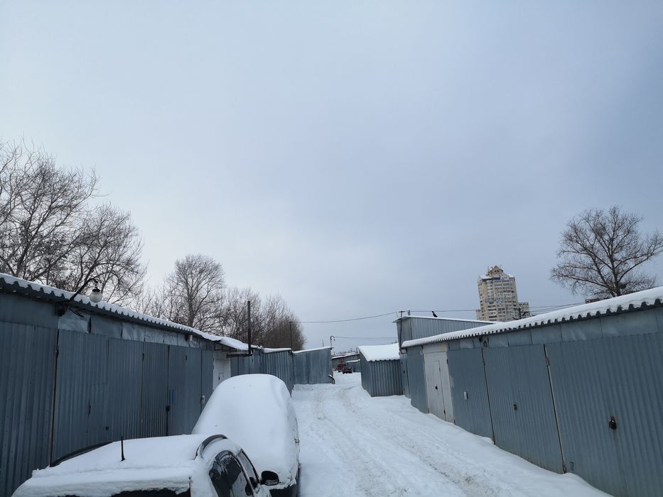 Продам два гаража (спареных в один)