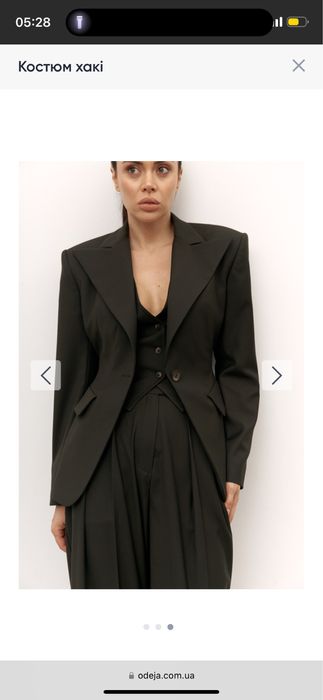 Шикарний костюм преміального бренду Odeja . Колір хакі