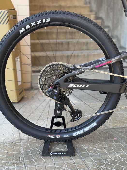 Bicicleta Scott Spark RC Team / Carbon