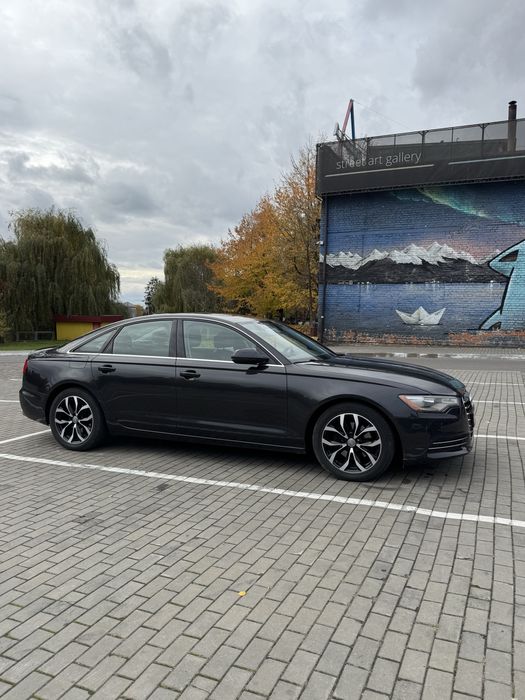 AUDI A6C7  2013 року