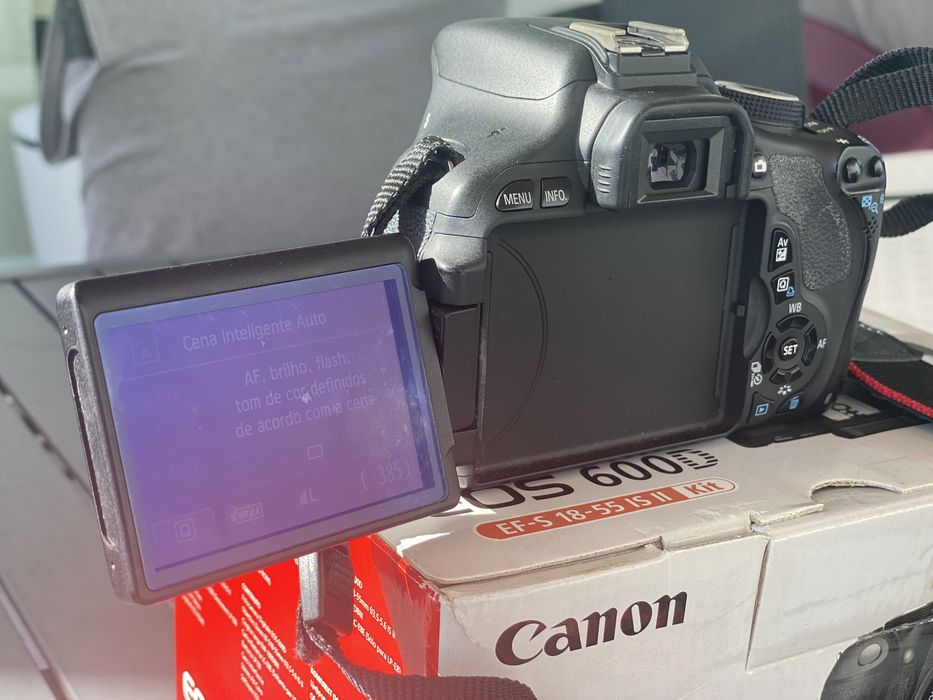 25%desconto Canon EOS 600 D e três lentes caixa e bolsa original Canon