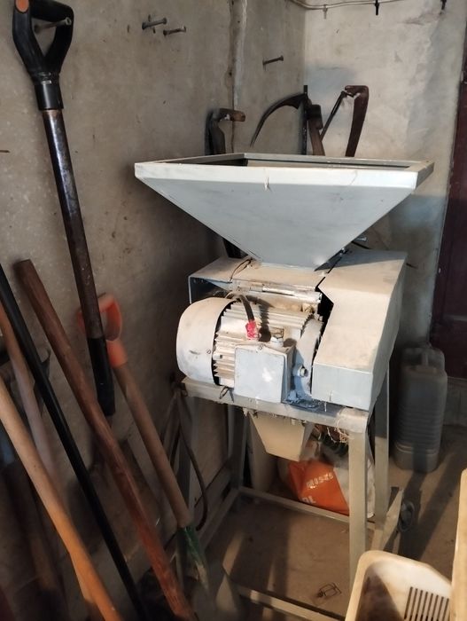 Gniotownik do zboża, bardzo dobry, sprowadzony z Niemiec w pełni użytkowany sprawny