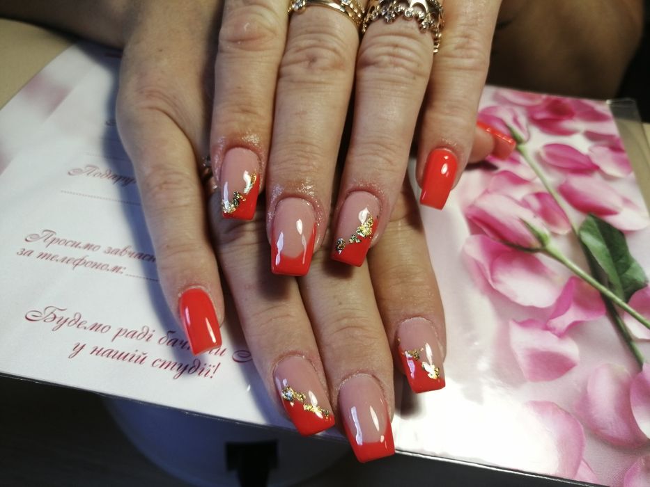 Курсы манікюр, нарощування нігтів.