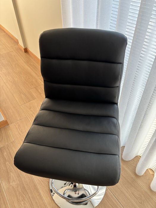 Bancos altos para balcão