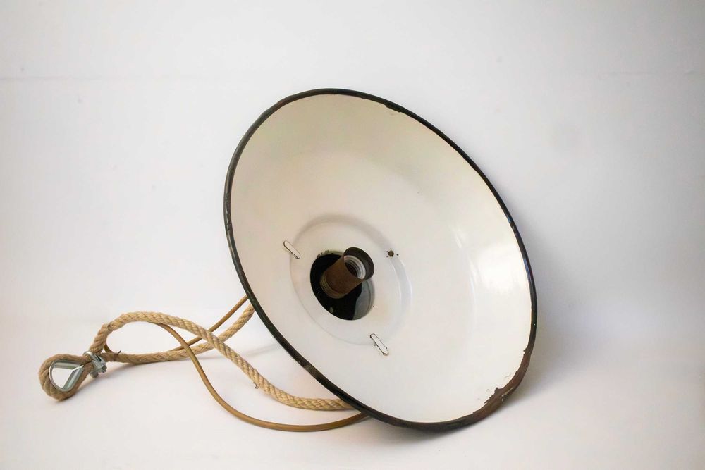 Candeeiro Vintage Industrial dos anos 40 a 60