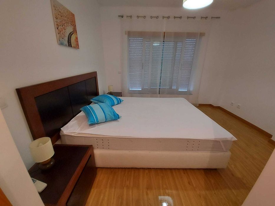 Apartamento T3 para férias com piscina a 5 minutos a pé da praia