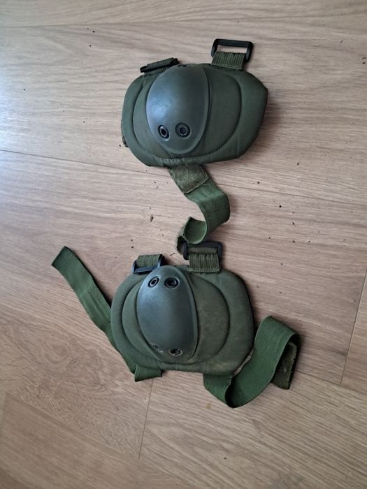 Ochraniacze na łokcie do ASG