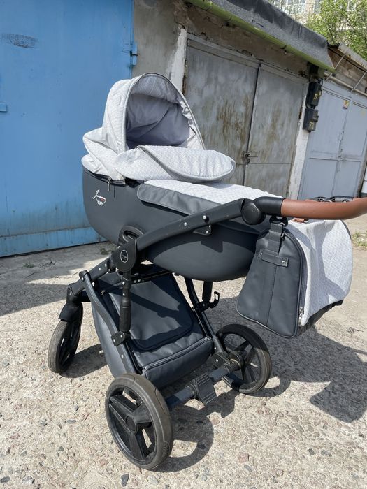 Коляска детская Junama