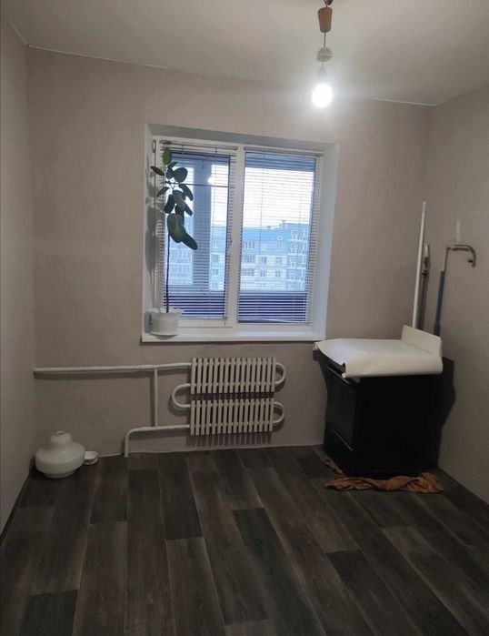 Продам 1 ком. квартиру Л/Б Полногабаритная 44кв.м.+лоджия 11кв.м. ОСББ