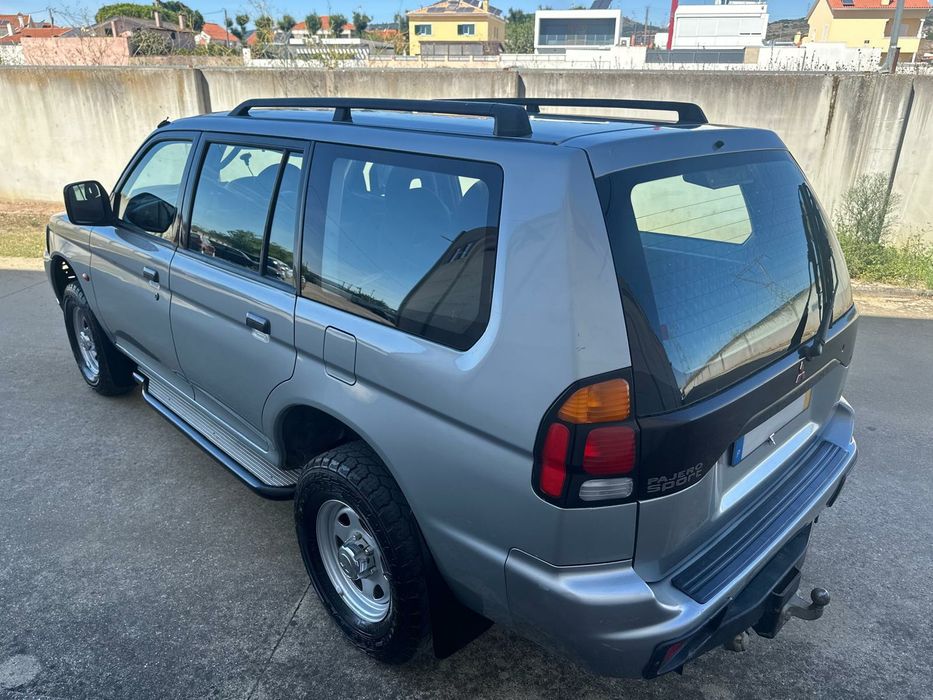 Mitsubishi Pagero Sport 2.5TD