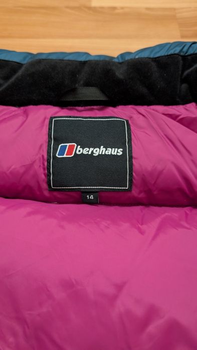 Пухова Жилетка,безрукавка Berghaus розмір л-xl оригінал