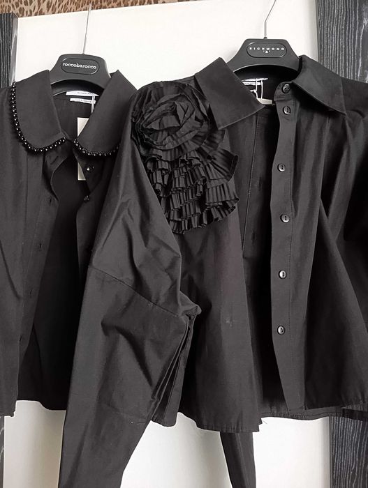 Блуза с цветком последняя! размер Л-ХЛ, цена ниже сейла!