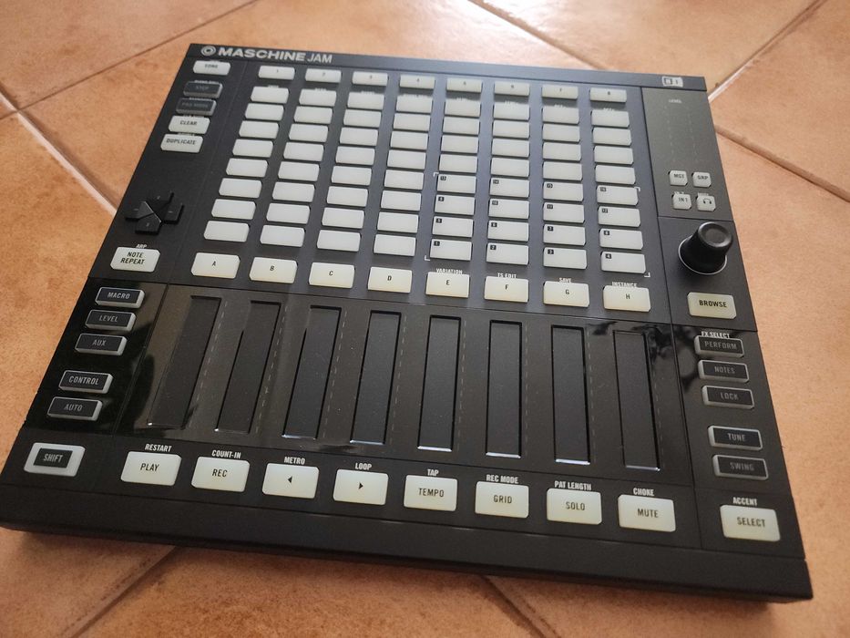 NI Maschine Jam (como novo)