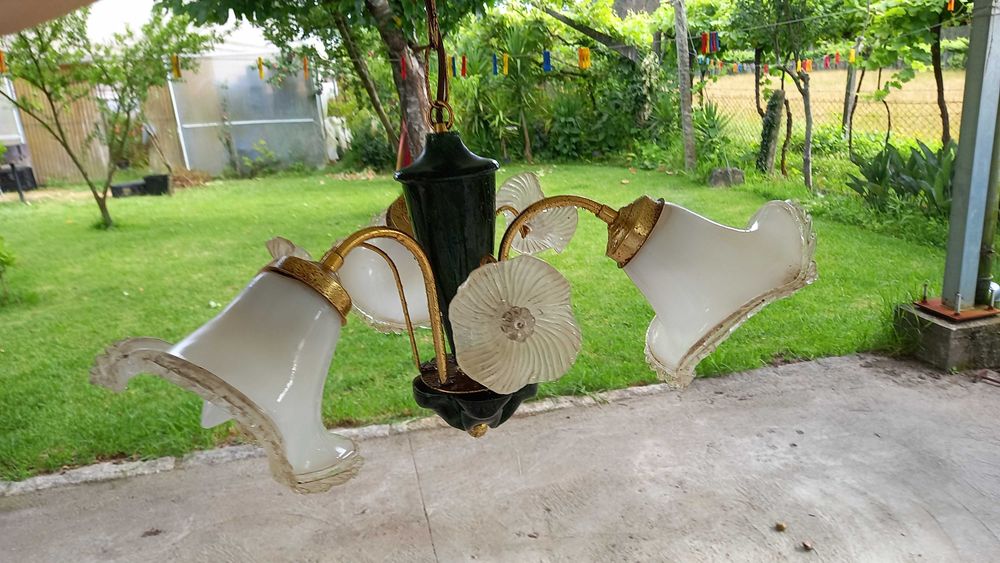 Mobilia de quarto de casal - madeira maciça