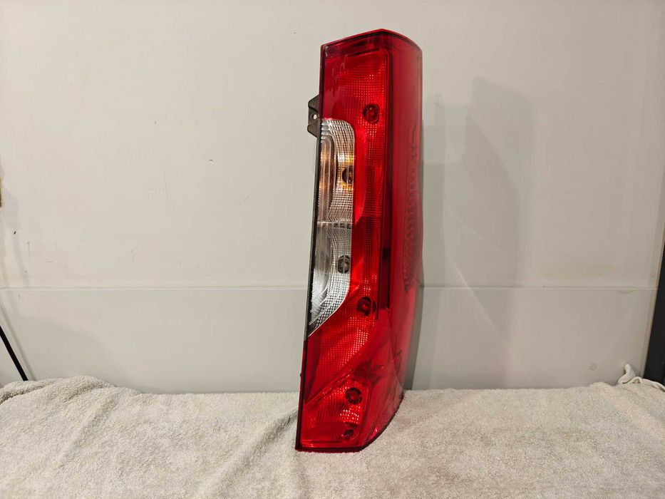 Lampa Prawy Tył Mercedes Sprinter W907 W910 EUROPA