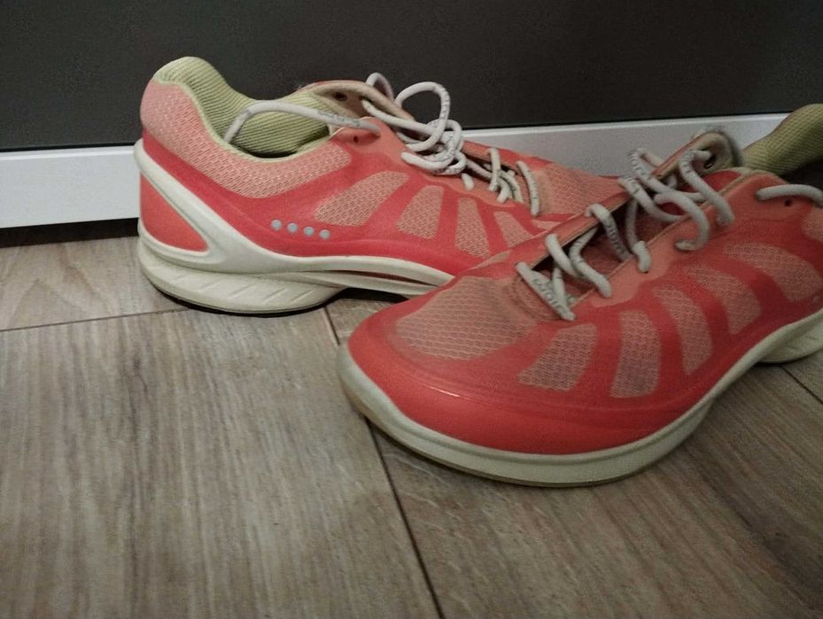 Ecco Biom Fjuel Racer sneakers buty Ecco size 39 ładne