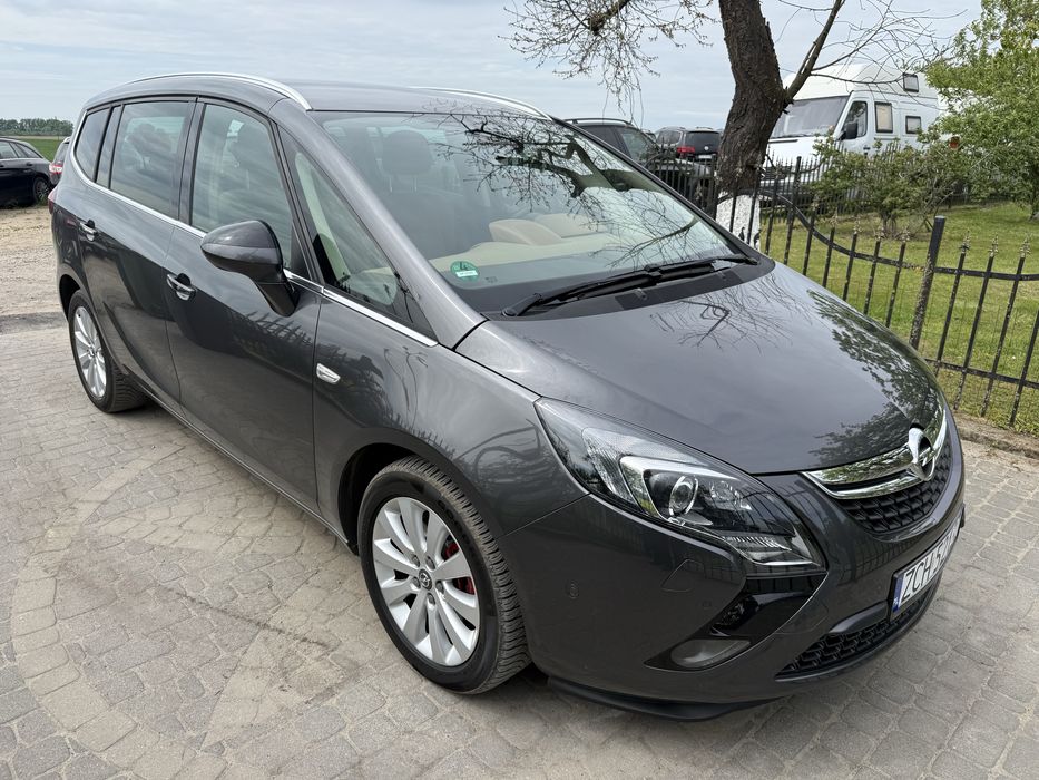 Opel Zafira 2.0 cdti automat 2012 7os xenon navi czujniki ladna nowy rozrzad