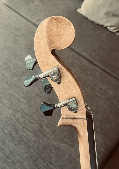 Violoncelo eletrco Yamaha SVC300C Silent Cello