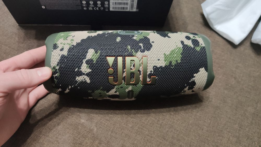 Колонка JBL CHARGE 5 (без торга)