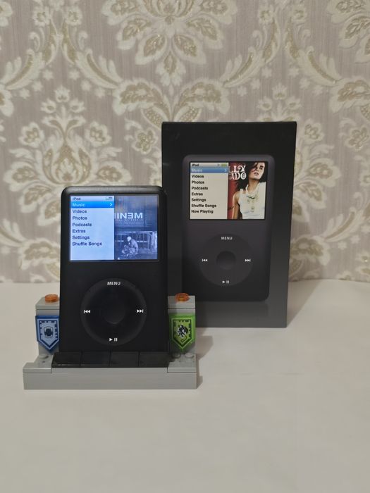 Плеєр Apple iPod Classic 6th gen 160GB Black з коробкою та аксесуарами