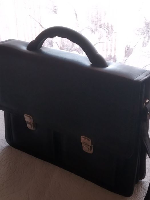 Деловой портфель, сумка для документов А4. НОВАЯ