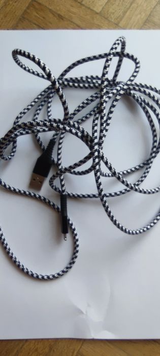 Kabel telefoniczny do iPhone'a