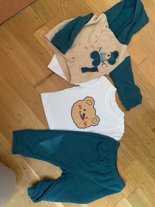 Костюмчики для немовлят 68-74 р