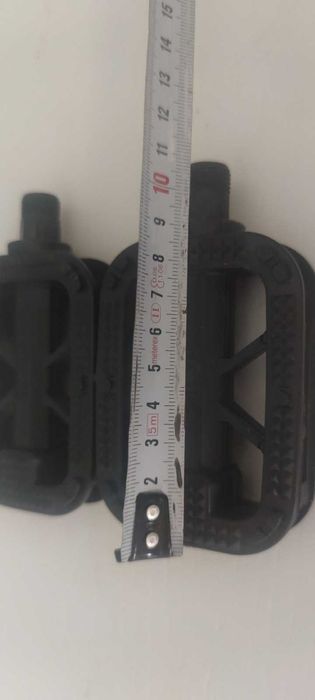 Pedały szosowe kpl.L+P,plastik,antypoślizgowe,7x11x2cm,czarne,odblask