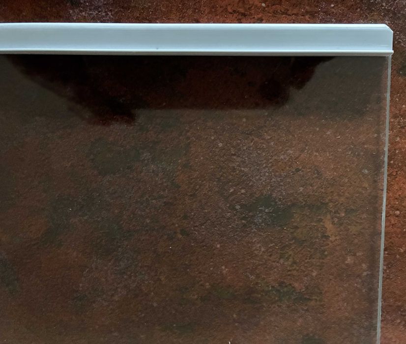 Półka szklana z ramką do lodówki Amica i nie tylko.