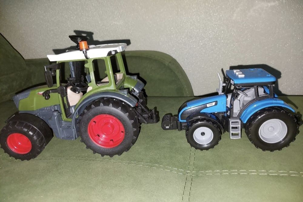 Дитячі машинки розпродаж