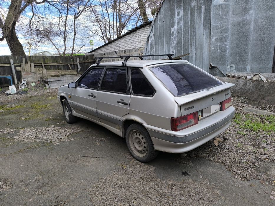 Автомобіль ВАЗ 2114