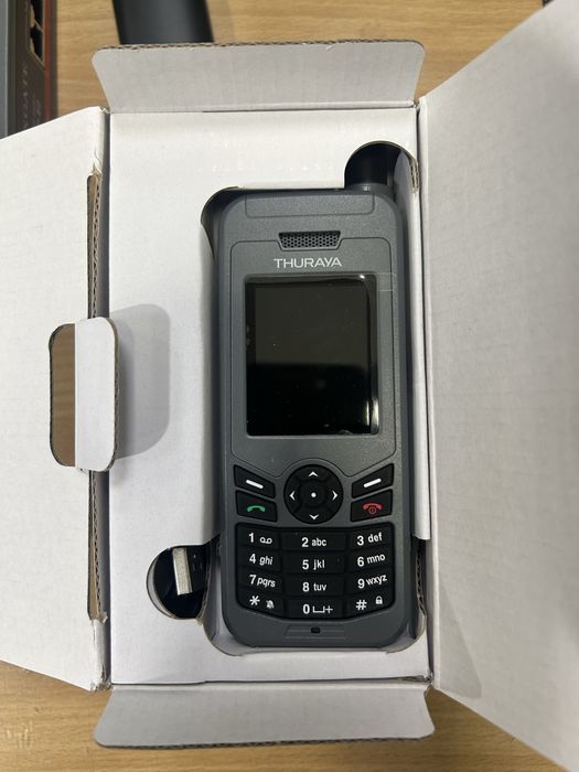 Супутниковий телефон Thuraya XT-LITE
