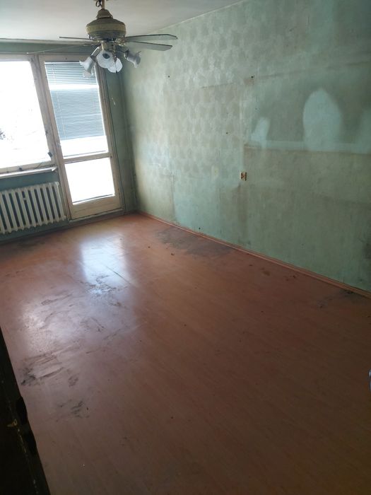 Opróżnianie Mieszkań Domów Strychów Piwnic Garaży Wywóz Gratów