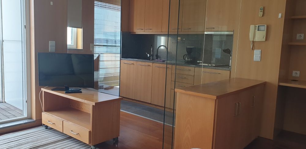 Apart. T0 / Centro Comercial AlmaShopping