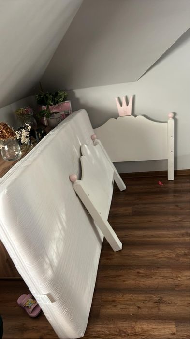 Lóżko dla dziweczynki