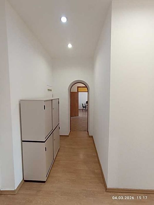 Аренда офиса, помещения 100 м2 (4 кабинета) с мебелью в Центре