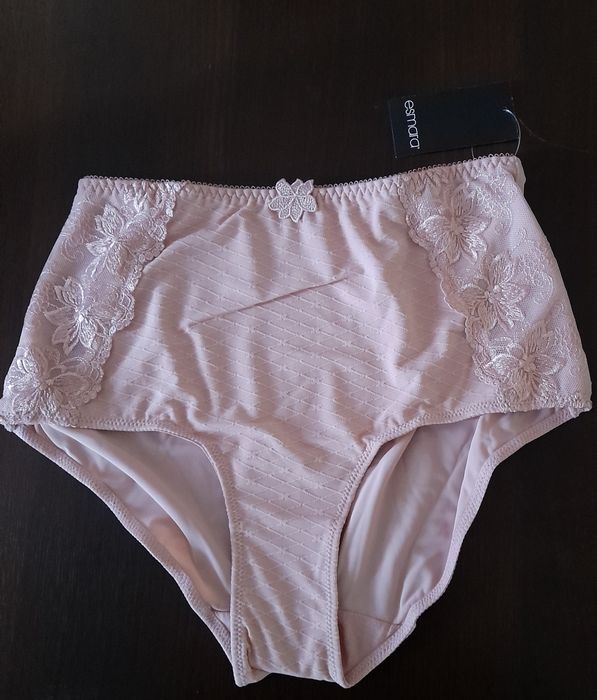 Figi Damskie Modelujące ''M''