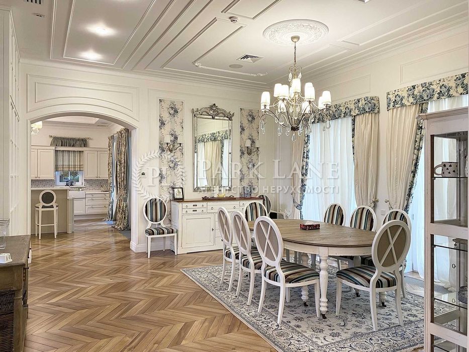 Конча-Заспа. Дамба. Дом с выходом на Днепр. 50 соток земли.