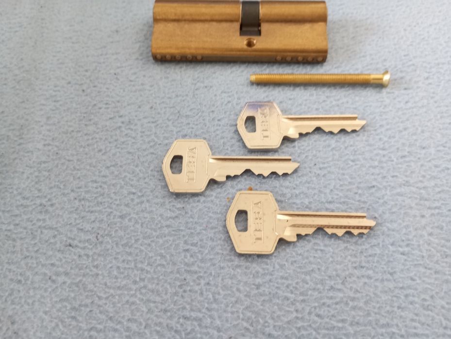 3 canhões para porta