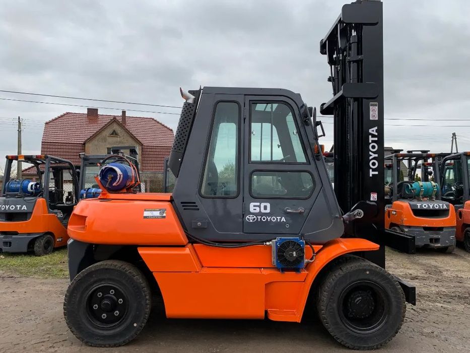 Toyota 5FG60  wózek widłowy 2011r. LPG duplex SPRZEDAŻ SERWIS WYNAJEM