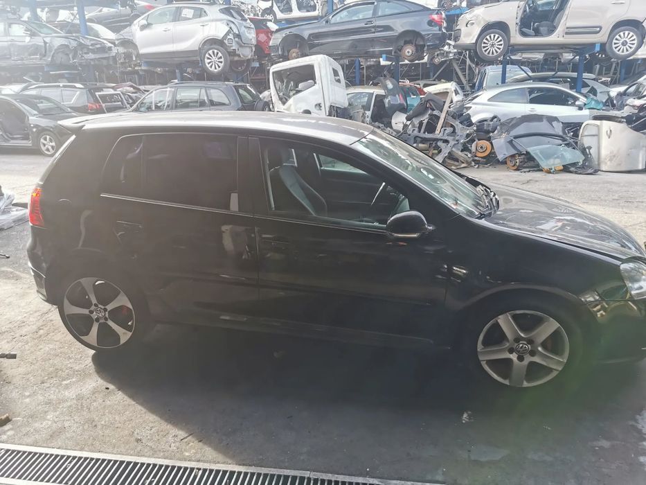 Peças Volkswagen Golf V do ano 2004