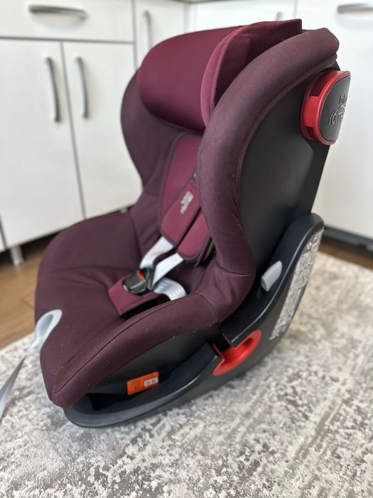 Автокрісто BRITAX ROMER KING II від 9 місяців до 4 років
